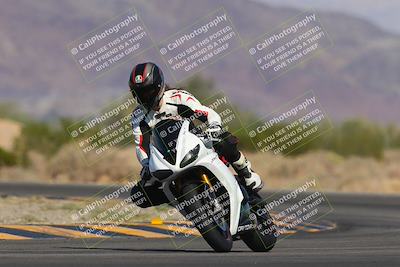 media/Nov-06-2023-Moto Forza (Mon) [[ce023d0744]]/3-Intermediate Group/Session 3 (Turn 5)/